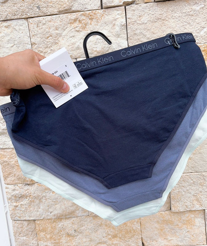 Set De 3 Panties Para Dama Calvin Klein Mod. Qp2937r331