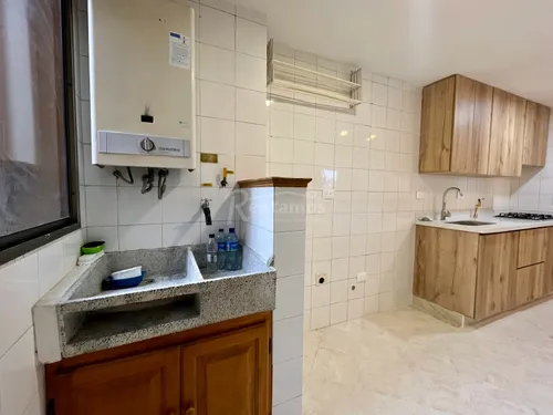 Apartamento En Arriendo En Zuñiga. Cod A776130