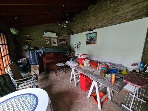 Imagen 16 de 21 de Casa 3 Ambientes 120 M² C/ Cochera Y Pileta - V.constructora