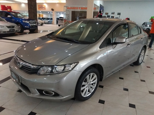 Honda Civic 1.8 Lxs Flex 4p 2014