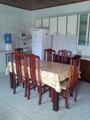 Imagem 2 de 14 de Ótima Casa Itanhaém, 250 Mts Do Mar, Rua Pavimentada 4 Vagas
