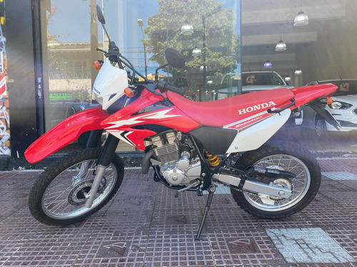 Honda Tornado 250 Año 2018 Con 800 Km Auto Classic