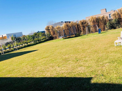 Imagen 15 de 24 de Excelente Departamento En Venta De 4 Ambientes Con Jardin Y Parrilla En Pb
