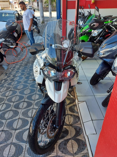 Triumph Tiger 8000 Xcx Branca