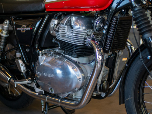 Imagen 21 de 25 de Royal Enfield Interceptor 650 Baker Express Reserva Hoy