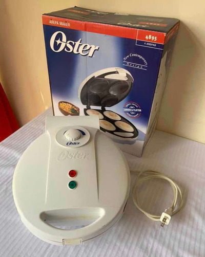 Imagen 1 de 5 de Arepera Eléctrica Oster De 4 Arepas Ayudante Cocina 575