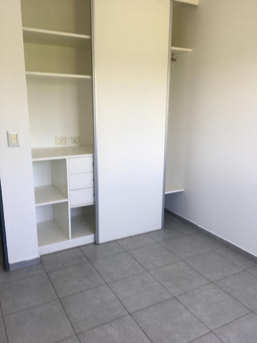 Imagen 15 de 20 de Vendo Duplex 3 Dormitorios Jardines Del Valle Con Escritura