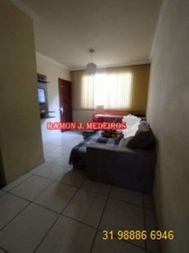Imagem 2 de 24 de Bairro Copacabana Excelente Casa Colonial Geminada 2qts Sendo 1 Suíte Próximo Av. Central/portugal Em Bhte-mg