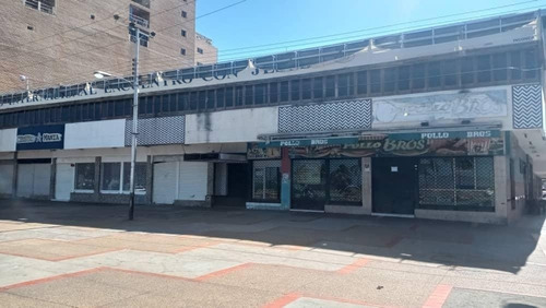 Imagen 2 de 8 de Alquiler De Local Comercial Ubicado En El C.c. Santoro Al03-586pc-csol