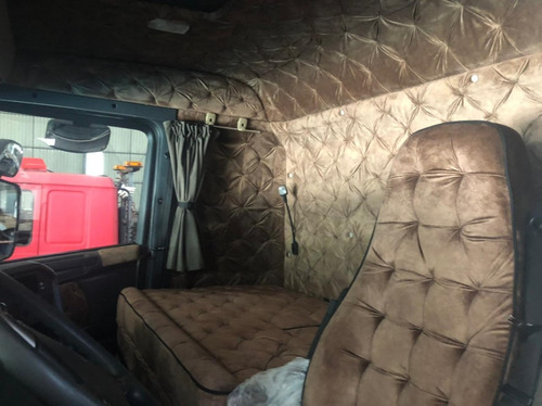 Imagem 4 de 9 de Scania 440 6x2 2018 Impecável