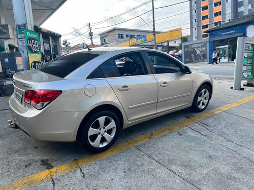 Imagem 5 de 11 de Chevrolet Cruze 2012 1.8 Lt Ecotec 6 Aut. 4p