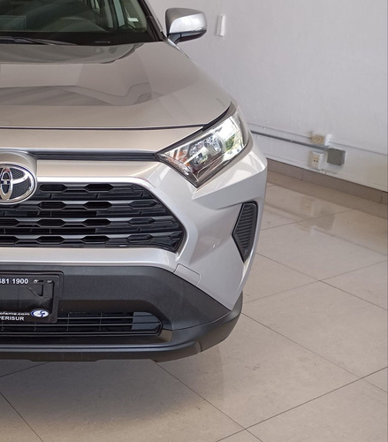Toyota RAV4 2.5 Le At