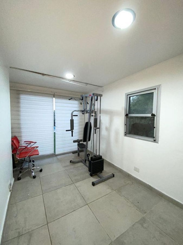 Imagen 13 de 23 de Casa De 6 Ambientes En Venta En Altos Del Sol