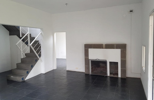 Apto Credito Venta Lindísimo Terreno C/casa A Refaccionar- Santa María De Tigre