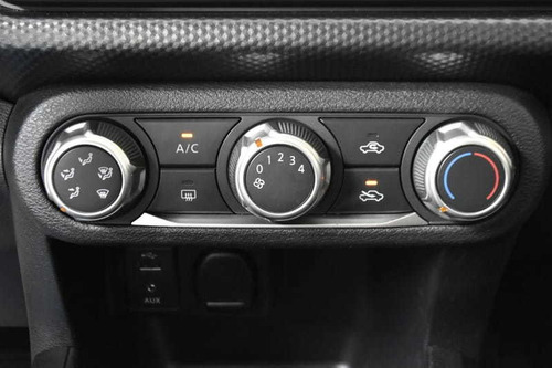 Imagem 14 de 15 de Nissan Kicks S Cvt