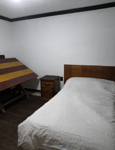 Rento Habitación Individual Para Estudiante Mujer