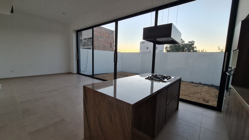 Estrena Casa De 3 Recámaras En Juriquilla Querétaro