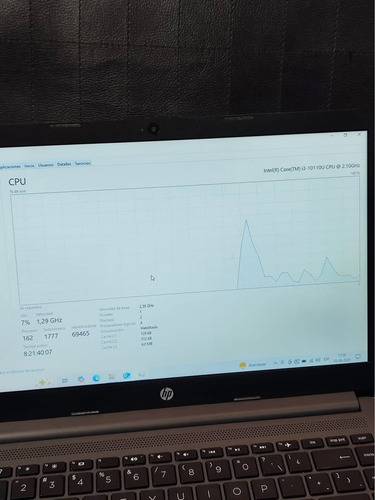 Notebook Hp 240 G8 / I3 10ma - 8gb Ram - 256gb Ssd Negro (Usado)