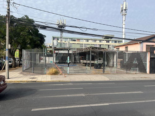 Se Arrienda Oficina Y Terreno Comercial (103057)