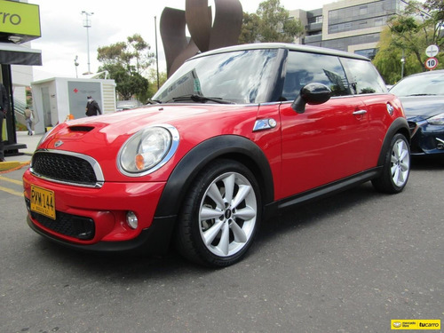 Mini Cooper S At 1600