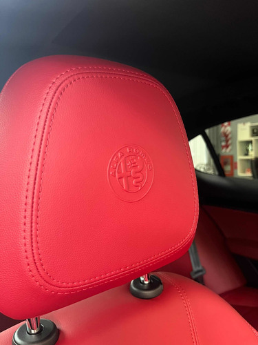 Imagen 8 de 9 de Alfa Romeo Stelvio Veloce 280cv Q4 My 2023