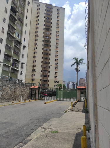 Se Vende Apartamento En Los Ruices, Calle Maria Auxiliadora