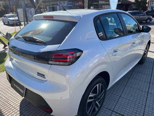 Peugeot 208 1.6 Allure