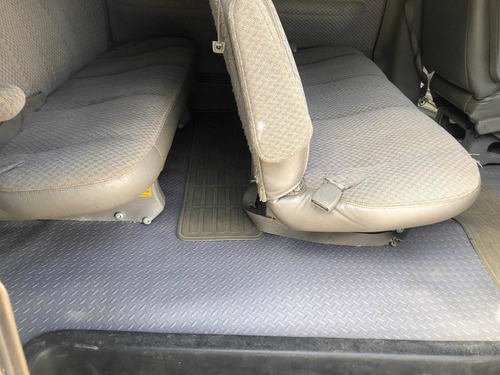 Imagen 3 de 5 de Chevrolet Express Es Larga Con Doble A