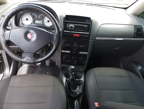 Fiat Idea 1.4 Elx Flex 5p