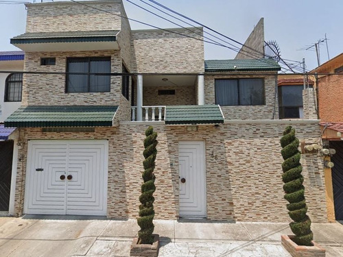 Casa En Venta En Azcapotzalco, A Precio Remate Bancario