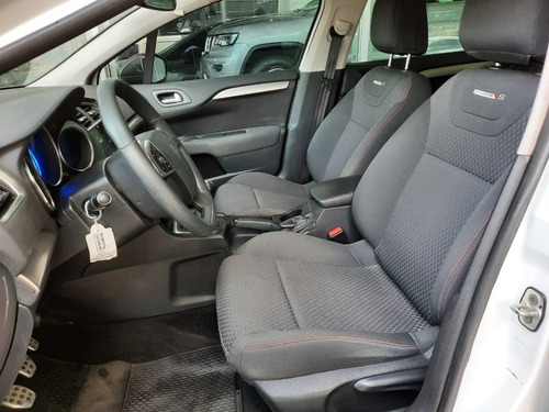 Imagen 5 de 12 de Citroën C4 Lounge 2016 1.6 S Edition Thp 165cv Pms Free
