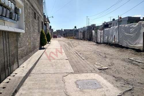Imagen 6 de 22 de Terreno En Venta En San Pedro Totoltepec, Toluca Muy Cerca Del Aeropuerto Internacional De Toluca...