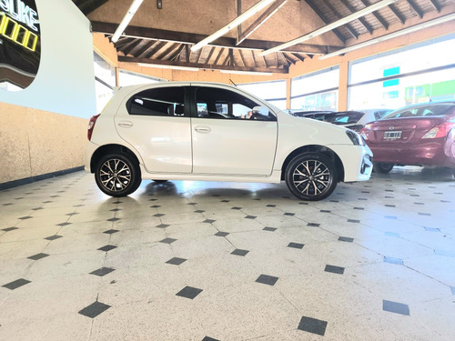 Toyota Etios 1.5 Xls At