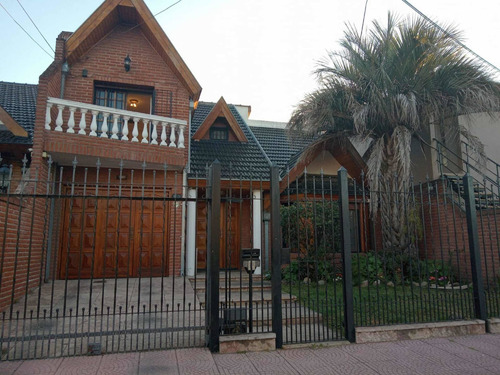 Vende Excelente Casa En Paloma - Permuta