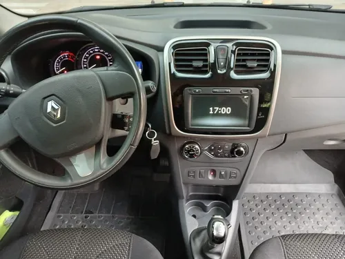 Renault Stepway 1.6 Intense Automática