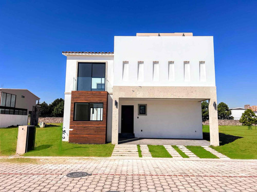 Casa En  Venta