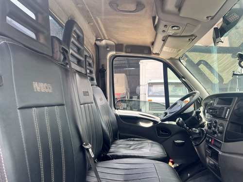 Iveco Daily 35s14 Plataforma Guincho 2015 / Ducato/ Sprinter