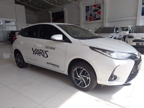 Toyota Yaris Sport Hb At 