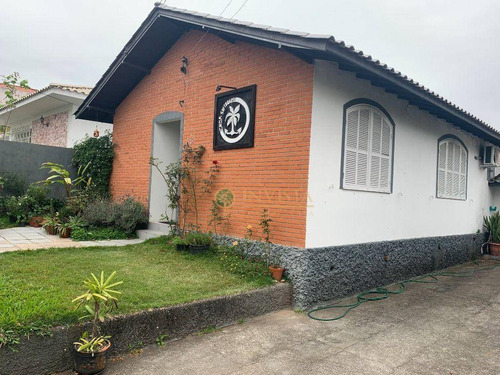 Imagem 13 de 15 de Casa Com 2 Dormitórios E 4 Vagas No Estreito - Florianópolis/sc - Ca1764