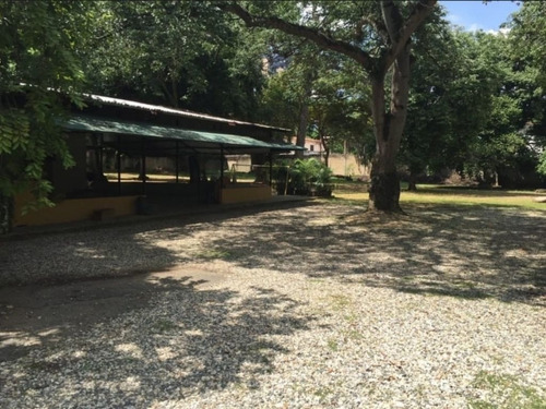 Imagen 8 de 12 de Se Vende Terreno En Urb. Agua Blanca De 4.936,85 Mts2 De Topografía Plana, Con Excelente Ubicación Para Uso Comercial O Residencial