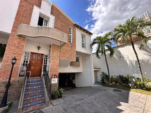 24-13061 Townhouse En Venta Urb El Bosque Maracay Dperez 