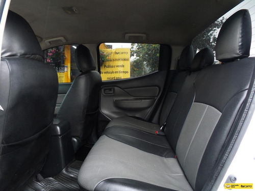 Imagen 16 de 19 de Mitsubishi L200 Sportero
