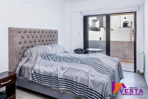 Venta Departamento De Categoria 1 Piso Con Cochera