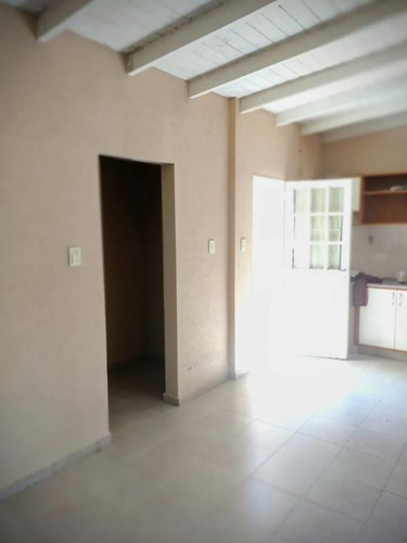 Imagen 2 de 7 de Ph Venta 1 Dormitorio 1 Baño 1 Cochera 1 Patio Y Lavadero 48 Mts2 Totales - Tandil