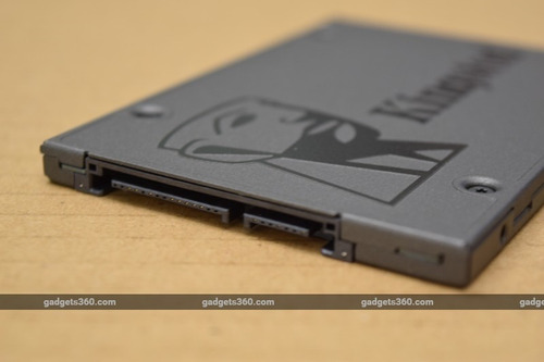 Imagen 2 de 5 de Disco Solido Ssd Kingston 960gb 500 Mb/s Con Cables Sata