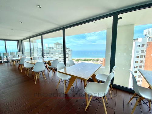 Imagen 22 de 25 de Moderno Apartamento Con Preciosa Vista