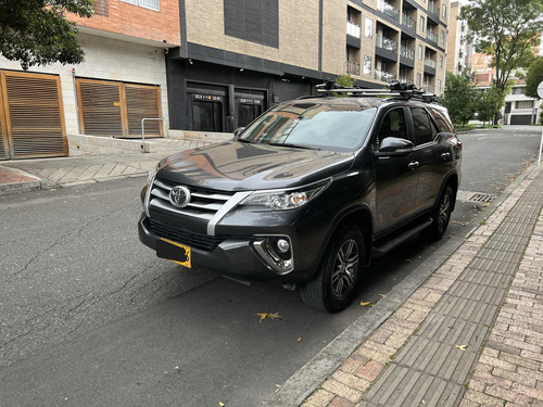 Toyota Fortuner 2.7l