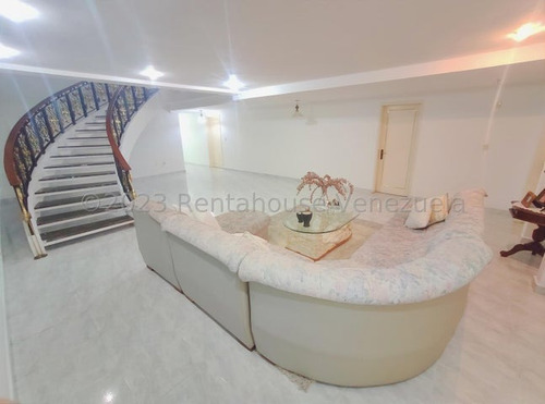 Imagen 19 de 30 de && Penthouse En Venta Al Este De Barquisimeto Lara Rah 23-23690 //invierta Seguro Con Rentahouse//