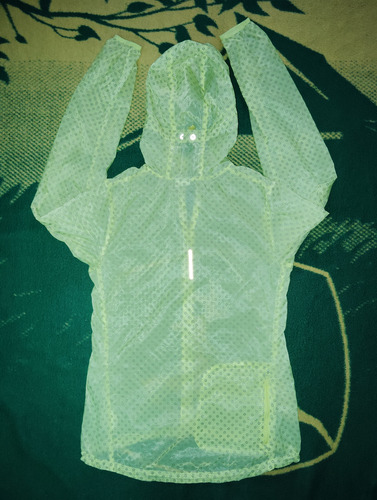 Cortaviento Nike Running Mujer (Usado)