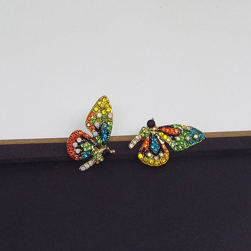 Pendientes G Wing Con Forma De Aguja De Strass Y Personalida